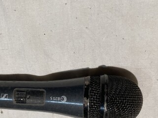 E825 S